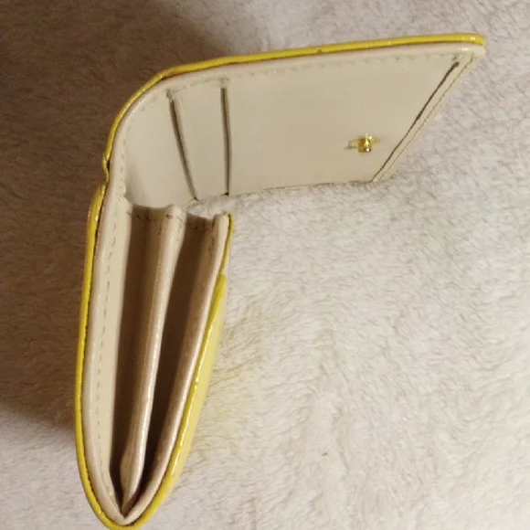 KATE SPADE RARE YELLOW GORGEOUS WALLET LIKE NEW NO CALL OUTS & RARE!! - Picture 6 of 12